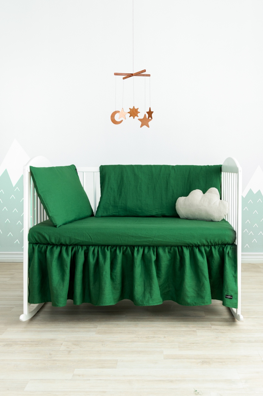 Green crib bedding set