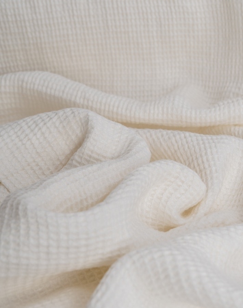 Heavy washed waffle linen in off-white