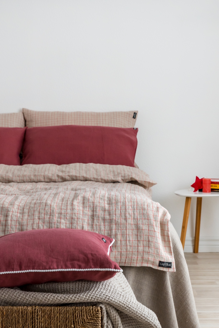 Linen bedding set with red check pattern
