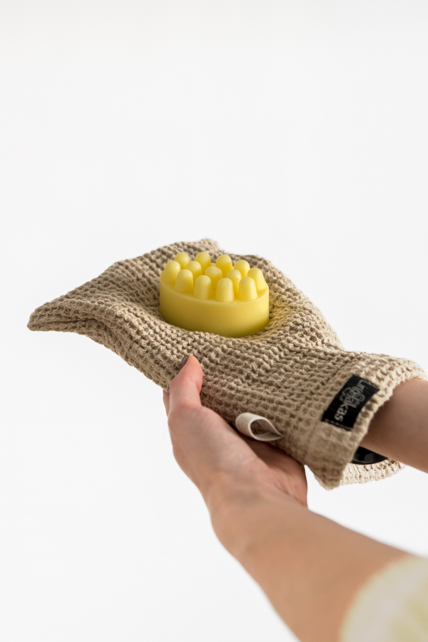 Natural waffle linen wash glove