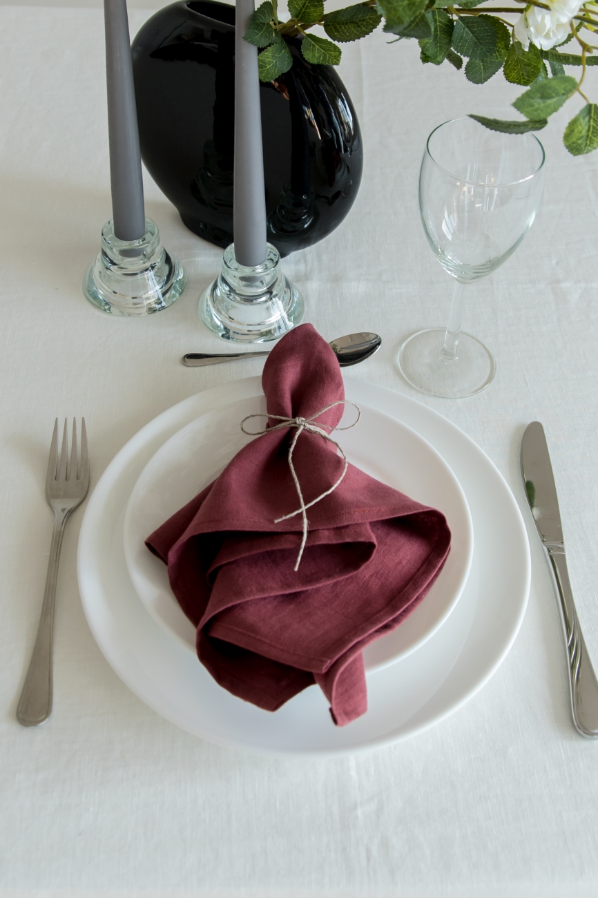Set of marsala washed linen napkins