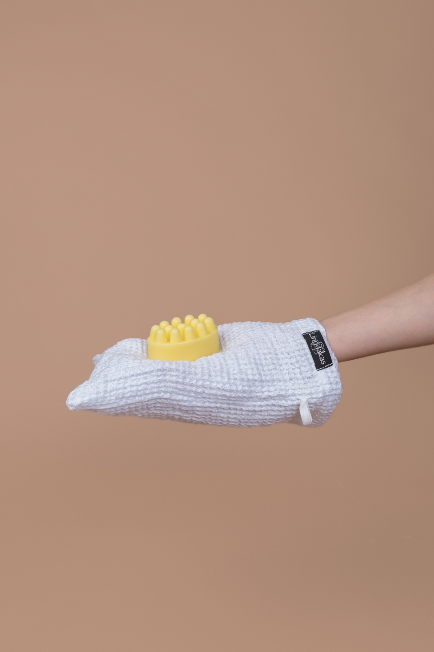 White waffle linen wash glove